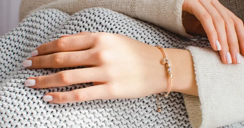 Braslety 830x410 11 01