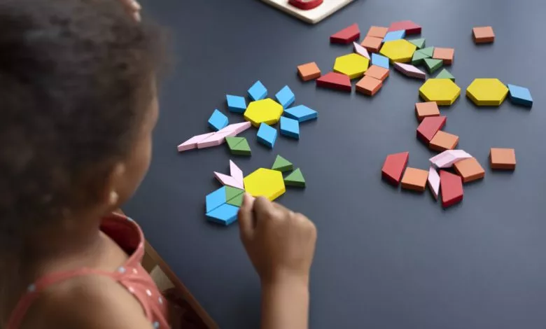 High Angle Girl Making Puzzle 1024x681 1