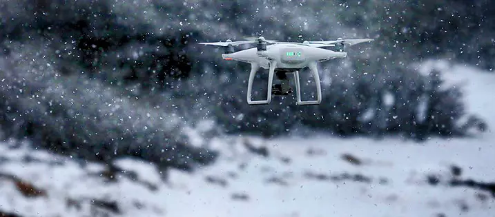 Kvadrokopter Zimoi 03