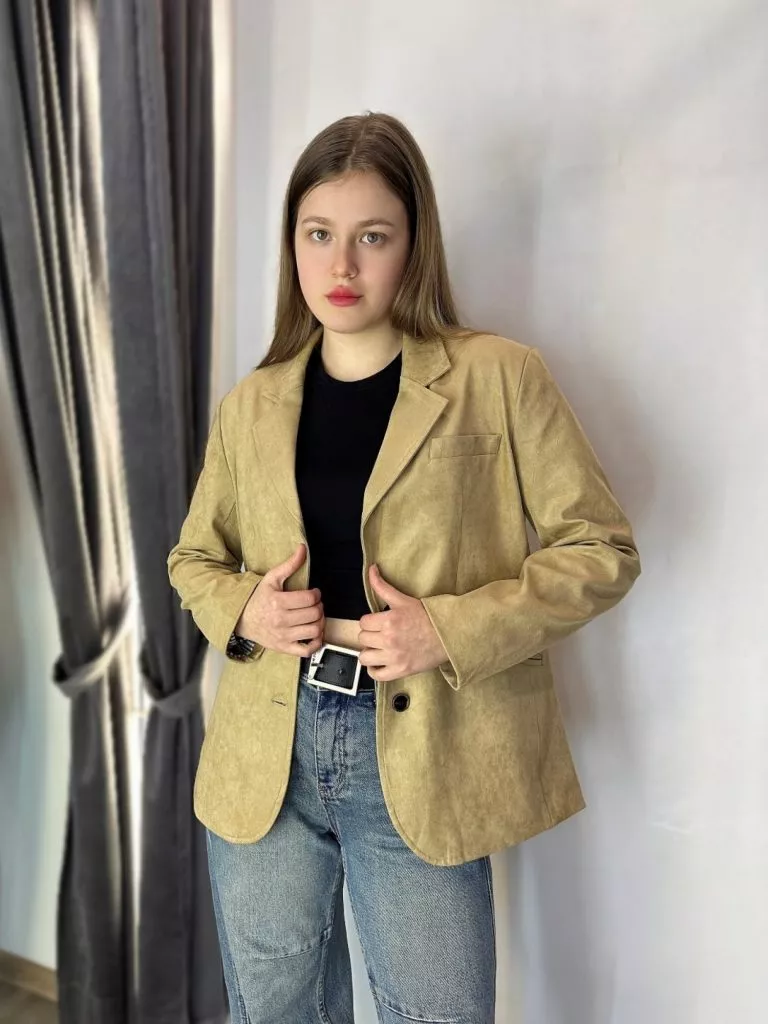 Stylnyi Pidzhak Z Ekozamshi Zobrazhennia 1 1500x2000 1